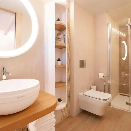 1877 Sensaciones & Adults Only