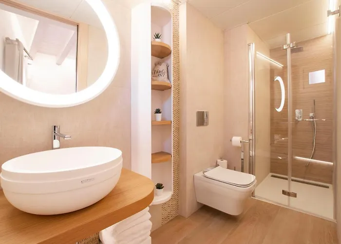 1877 Sensaciones & Adults Only