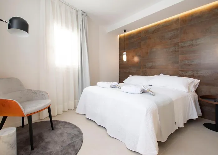 1877 Sensaciones & Adults Only