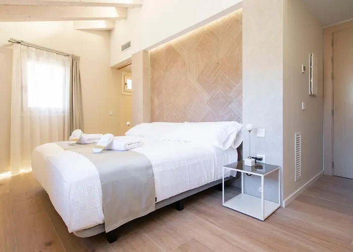 1877 Sensaciones & Adults Only 3*